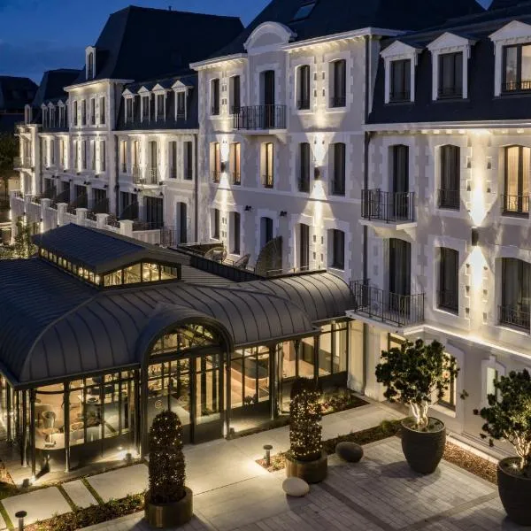 Grand Hotel de Courtoisville, hotel di Saint Malo