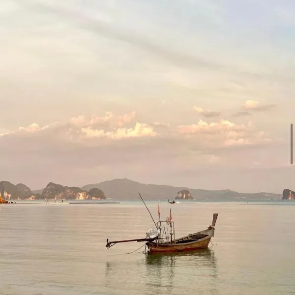 Ja Mia's Bungalow at Pasai Beach, hotel din Ko Yao Noi
