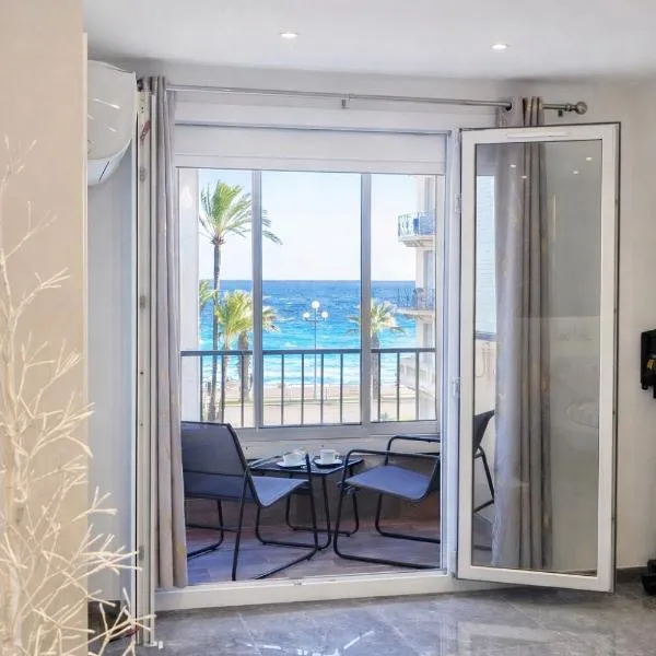 Appartement Luxe & design Vue mer sur la Promenade des Anglais，位于尼斯的酒店