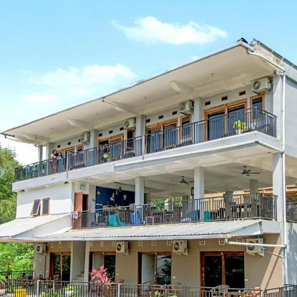 Hotel Bonne Nuit, hotel in Labuan Bajo