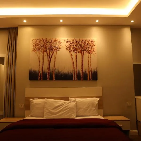 Munir`s residence 2: Kahire'de bir otel