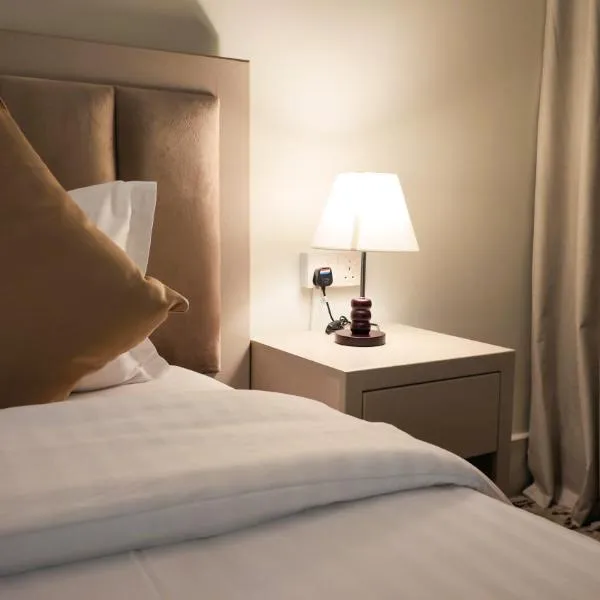 نوف بلازا Nouf plaza, hotel in Ad Dawādimī