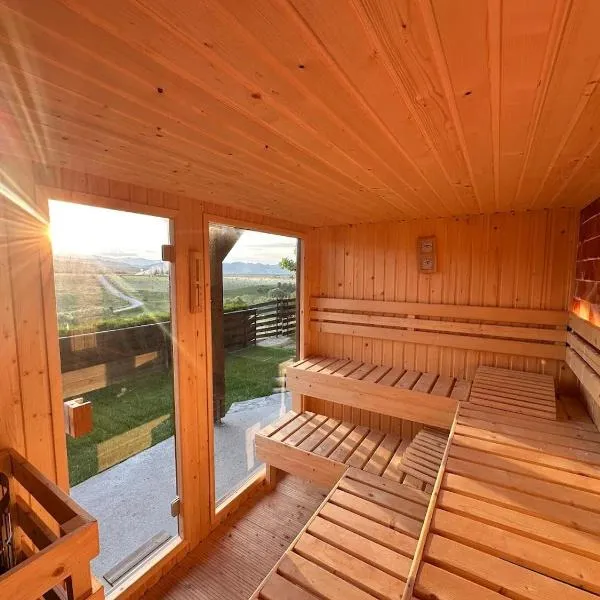 Nature Nest Bran - Adults Only, hotel v destinaci Bran