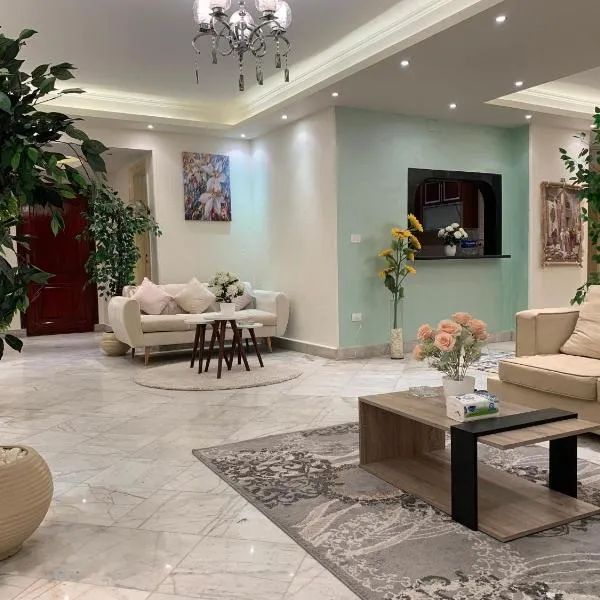 Casa De Tiro - المهندسين، فندق في القاهرة