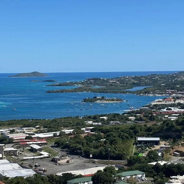 CARIBBEAN SPLENDOR WITH MILLION DOLLAR VIEWS, hotel a Christiansted