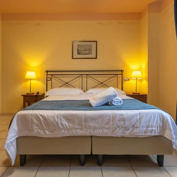 Hotiday Toscana Riparbella，位于里帕尔贝拉的酒店