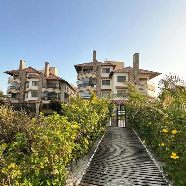Ocean View in Ingleses - Beachfront Apt, hotell sihtkohas Florianópolis
