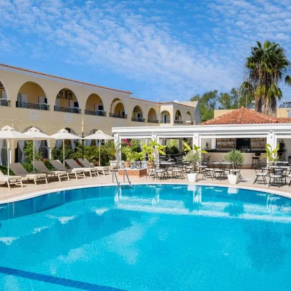 Konstantina Apartments, отель в Кавосе