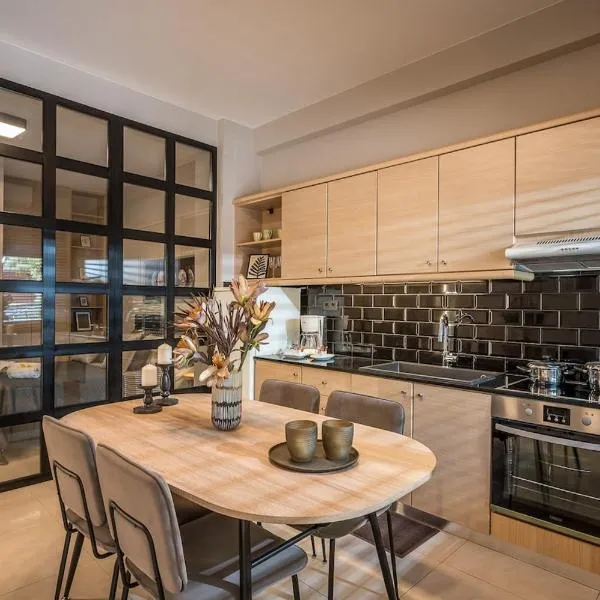 Maria apartment close to airport & city center,Néa Alikarnassós的飯店