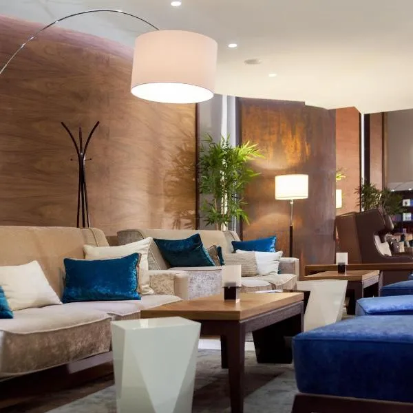 Hotel Constantine the Great, хотел в Белград