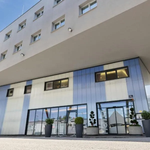 Four Points Flex by Sheraton Salzburg Messe, hotel in Salzburg