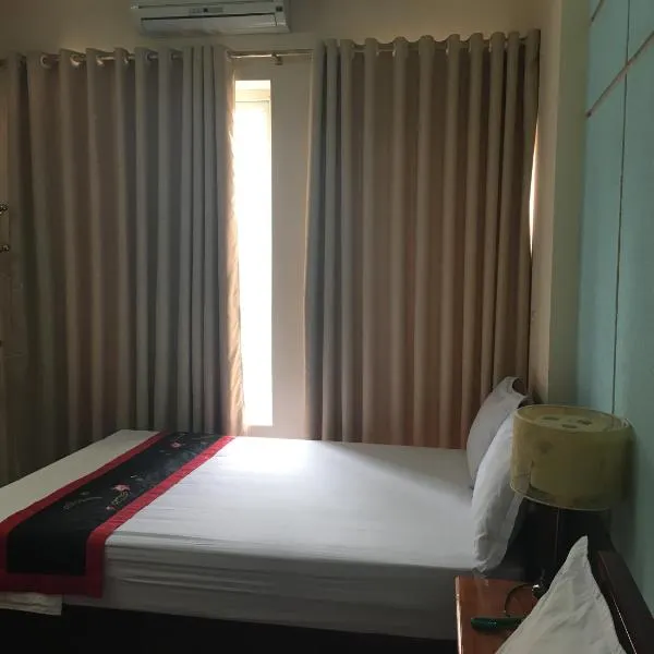 Sunrise Hotel, hotel v Hanoji