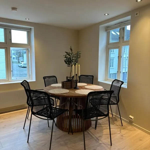 A Place To Stay Stavanger - free parking: Stavanger şehrinde bir otel