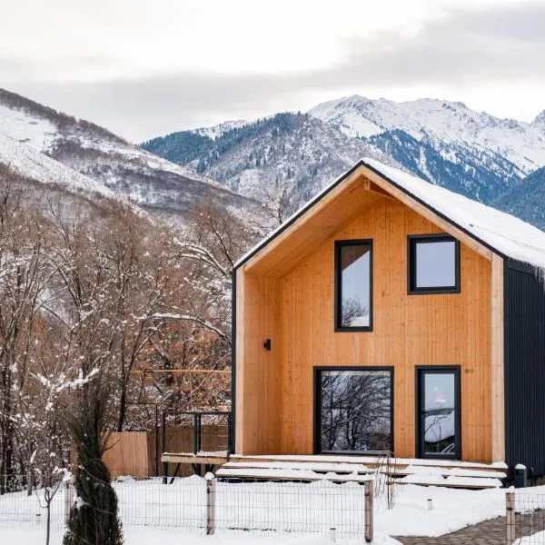 Tabi Village Mountain Nest, hotel di Baybulak