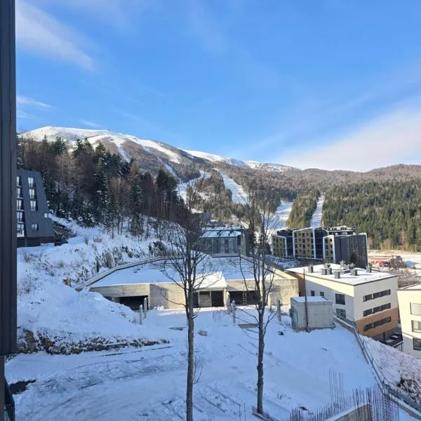 SaMy free Garaza,top pogled,blizu staze, hotel in Bjelašnica