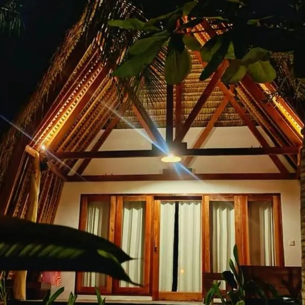 Viesnīca Ngalung bungalows pilsētā Kuta Lomboka