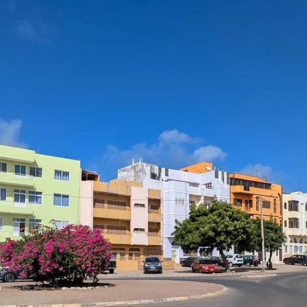 Cozy 3 Bdr at Praia Da Laginha, hotel sa Mindelo