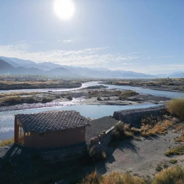 The Indus River Camp, hotel din Leh