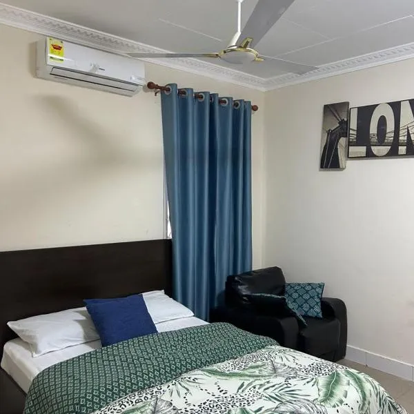 Adelpha 101, khách sạn ở Accra