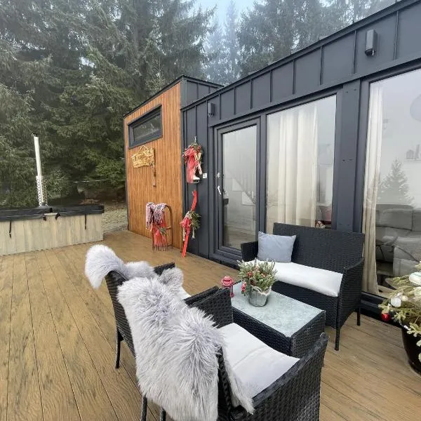 Na samote u Noemi, hotel a Komjatná