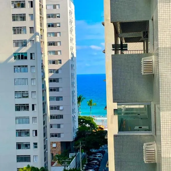 Apartamento a poucos metros da Praia, hotelli kohteessa Guarujá