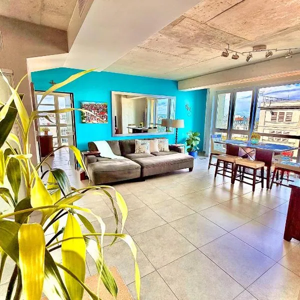 Spacious Loft-Sea view by Stay Here PR, hotel em San Juan