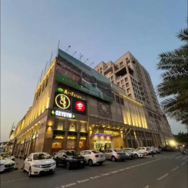 Viesnīca Goldcrest Apartment Lahore pilsētā Lahora