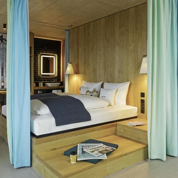 25hours Hotel Langstrasse, hotel i Zürich