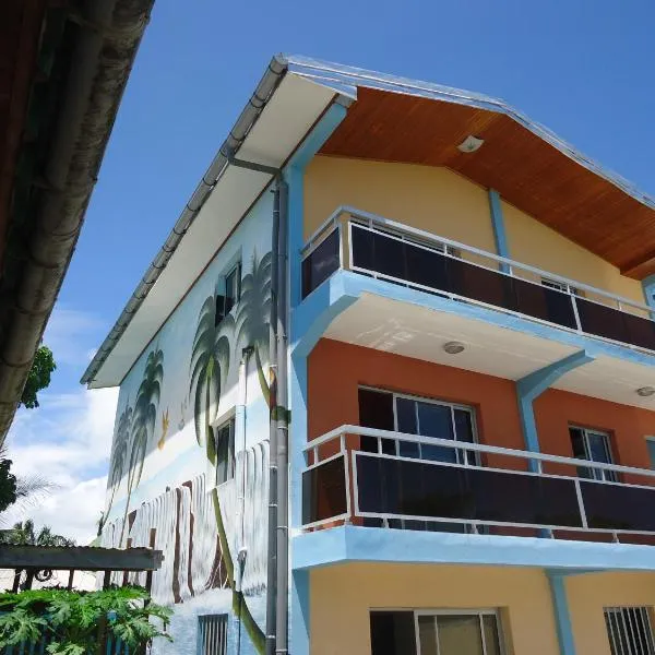 Executive Suites & Apartments - VIP Services,位于克里比的酒店