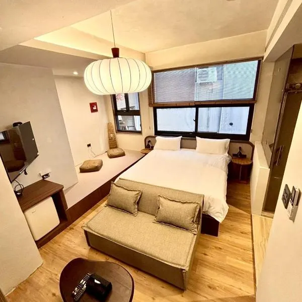Spring Stay Inn 春眠 不覺曉, hotel u gradu 'Tainan'