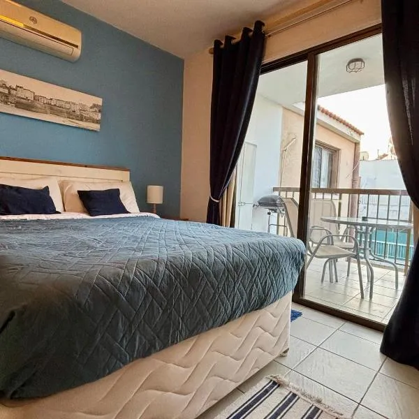 Kapparis Beach Escape, near beach, BBQ, free parking, hotel in Paralimni