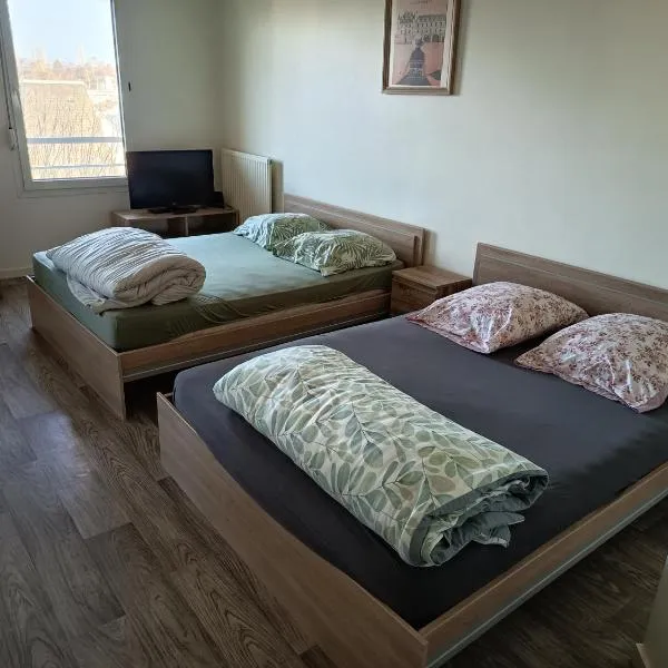 T1 TOURS NORD 38m2 - 4 couchages, hotel in Tours