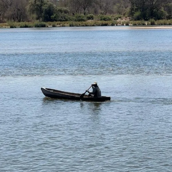 Edsam Lodge, hotelli kohteessa Divundu