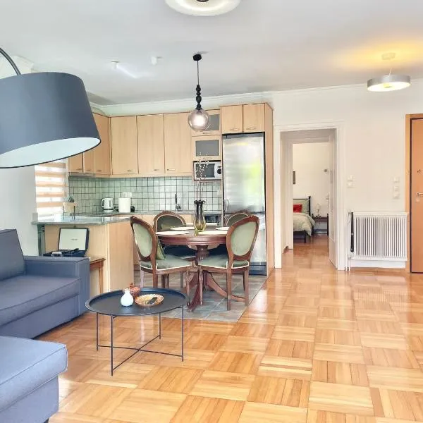 Zen house in Athenian Riviera, hotel em Atenas