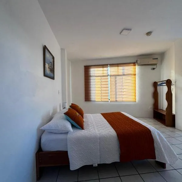 La Isla Del Descanso, hotel in Puerto Villamil