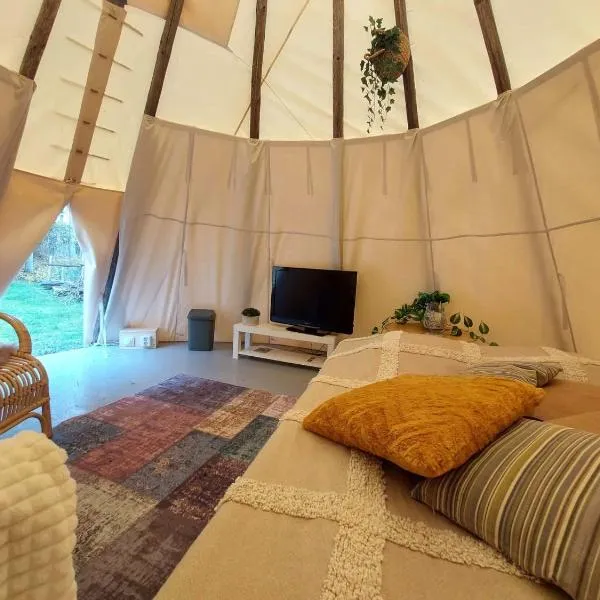 Hemma fran Hemma - Glamping, hotel en Kvillsfors