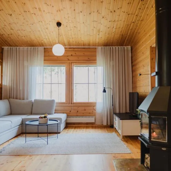 Matilda Villas, quality villas by the sea in the beautiful village of Mathildedal, hotel a Matildedal