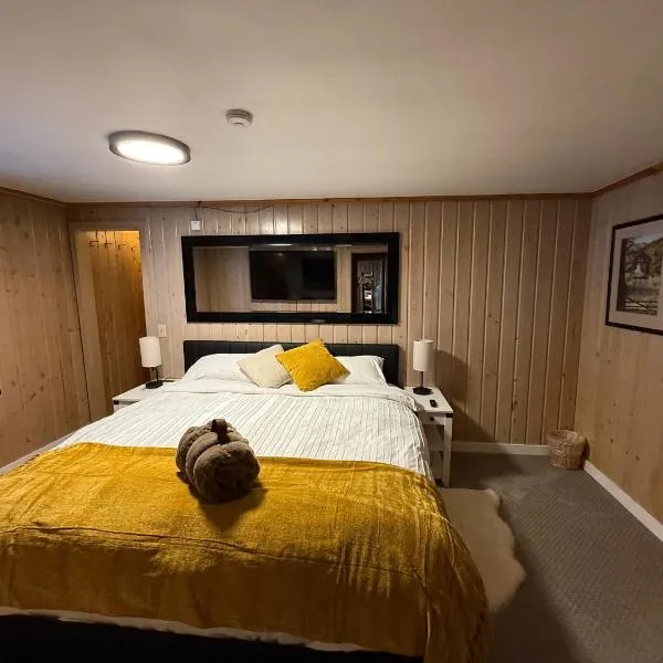 Silver Fork Lodge & Restaurant, hotel in Brighton