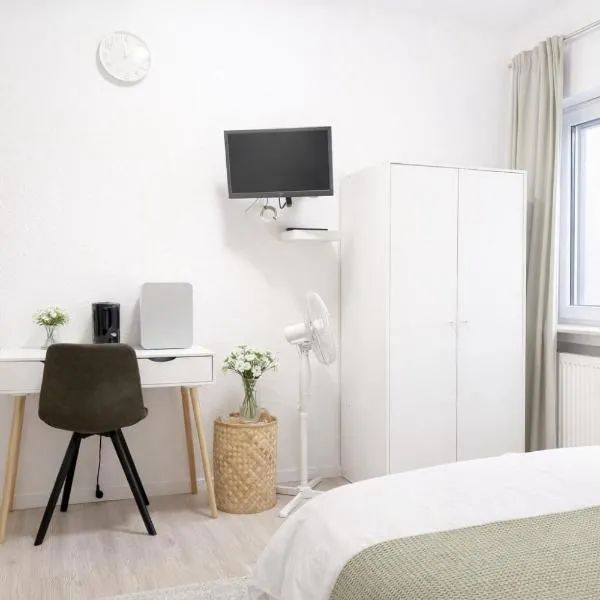 Rhein Lahn Hotel โรงแรมในลาห์นชไตน์