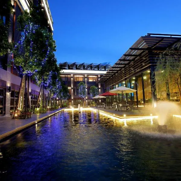 Imperial Dynasty Boutique Hotel, hotel v destinaci Dounan