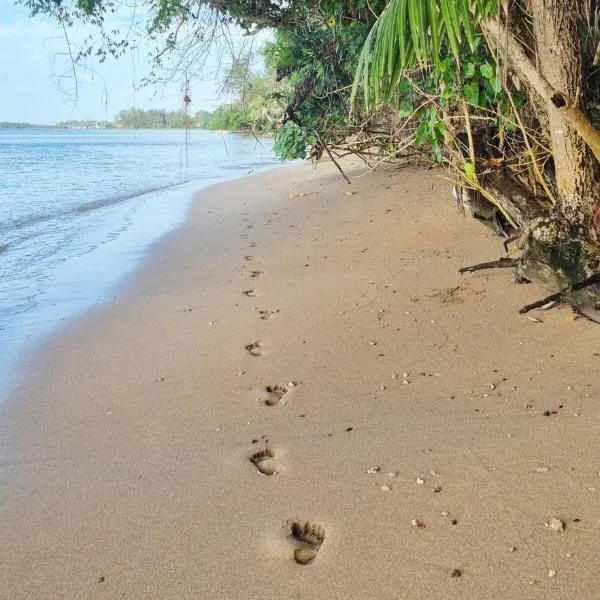 Slice of Paradise with Private Beach, hotell sihtkohas Agat