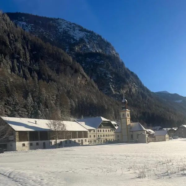 Landhotel Postgut - Tradition seit 1549, hotel in Tweng
