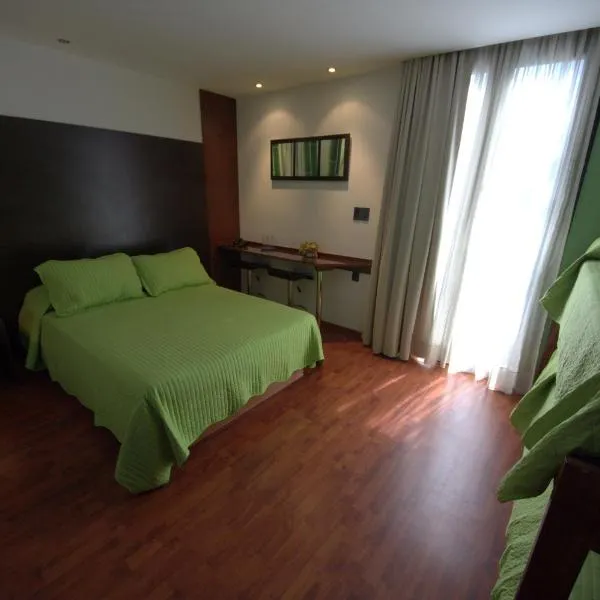 Sur Hotel, hotel in Montevideo