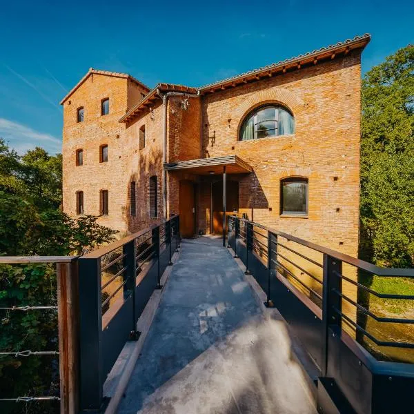 LE MOULIN DE LA FLAMBERE, hotel in Toulouse