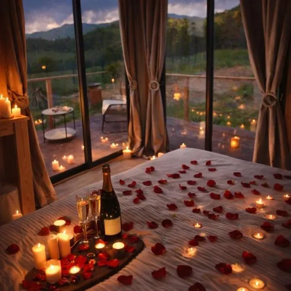 Tiny House RosaLodge OFFRE SAINT VALENTIN, ξενοδοχείο σε Mallemoisson