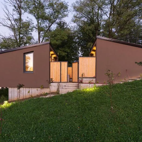 BLOK Wood Cottage, khách sạn ở Visoko
