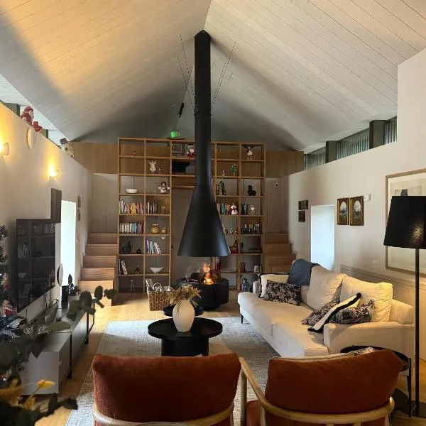 Casa da Fonte de Cima Turismo Rural com Piscina e Natureza, hotel in Celorico de Basto