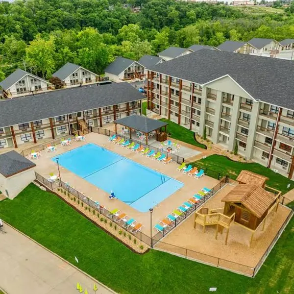 Roark Home Suites - Branson Landing, Gym, Indoor Pool, hotel v destinácii Branson