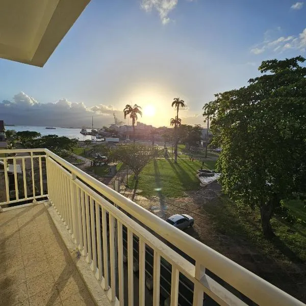 L'Echappée Créole Place de la Victoire, Hotel in Pointe-à-Pitre