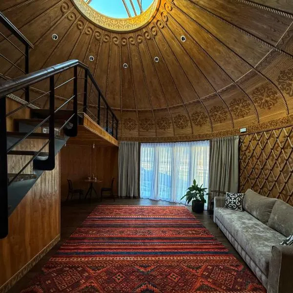 Kolsay Kazakh Village, hotel a Saty